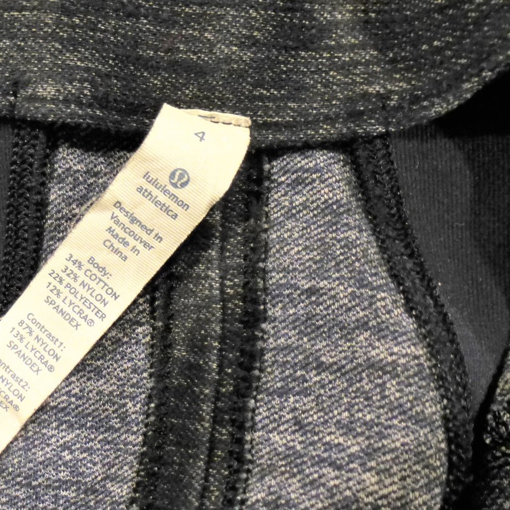 LULULEMON Forme Jacket in Slub Denim Inkwell - Picture 9 of 12